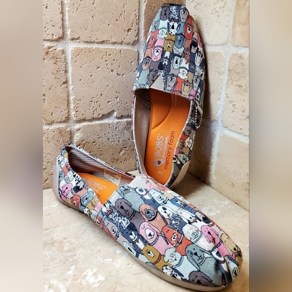 Skechers Shoes - Skechers BOBS Plush Dog Wag Party Slip-on Flats Size 8